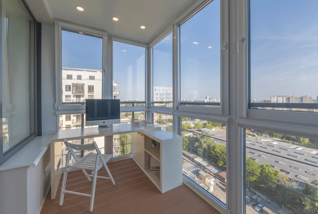 Дизайн балкона панорамные окна