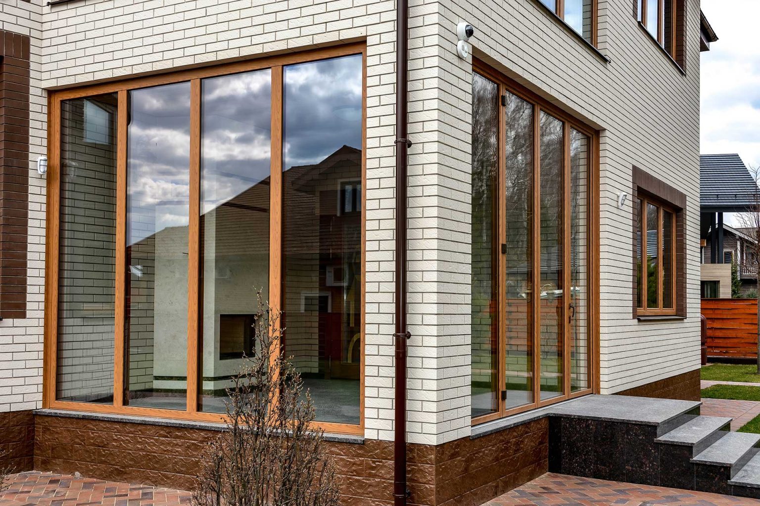 окна Rehau Brilliant